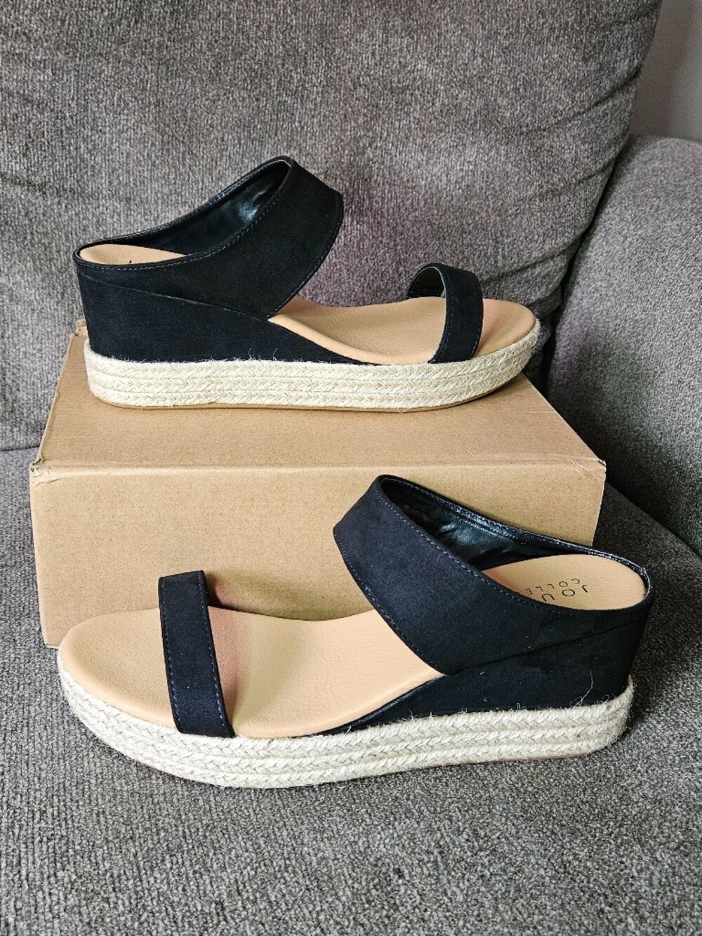 Journee Collection Black Espadrille Wedge Sandals Size 12